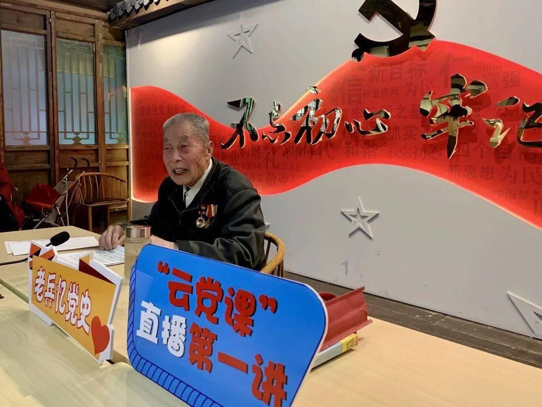 肇事司机应不应该看望死者父母?游戏画面